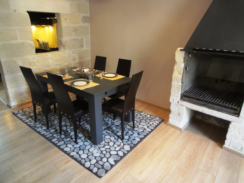 Apartamento Les Toits D'Uzès Exterior foto